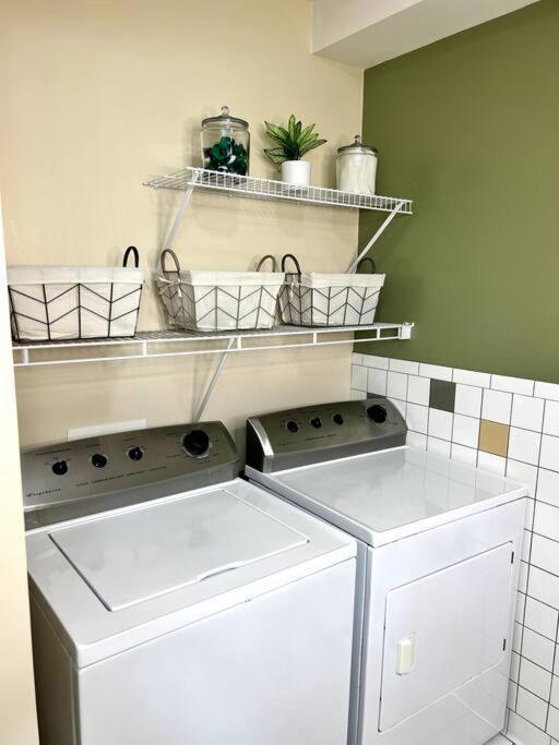 Midtown Flat Near Overton Park & Downtown Мемфис Экстерьер фото