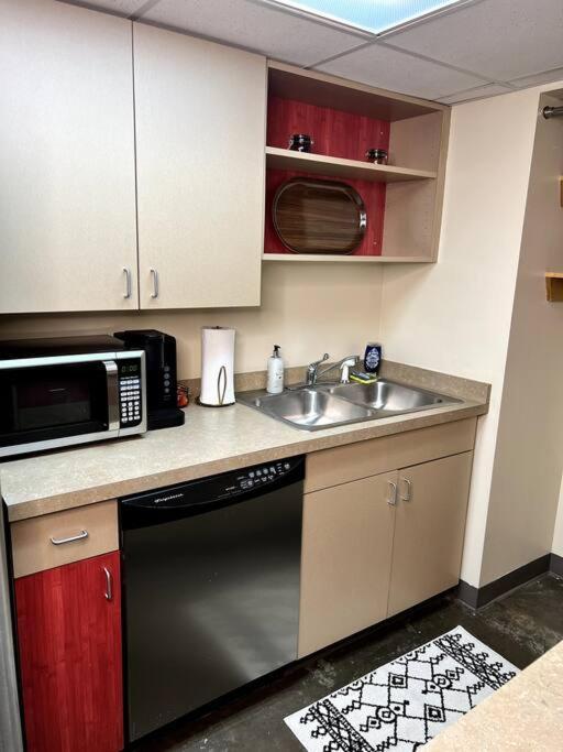 Midtown Flat Near Overton Park & Downtown Мемфис Экстерьер фото